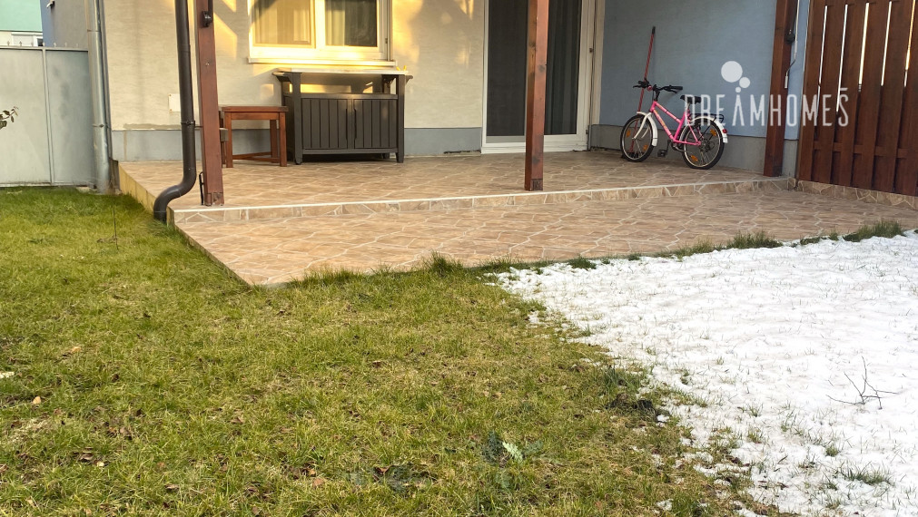 Krásny 3 izbový byt s terasou, záhradou a parkovaním - Vajnory