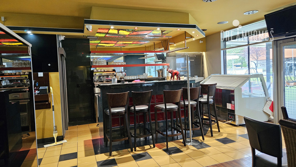 PREDAJ - Výborná lokalita - Obchodný priestor - Podnikanie