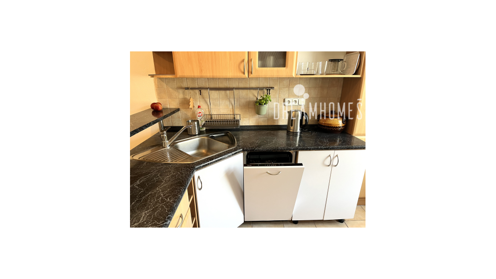 PRENÁJOM - Krásny 2 izbový byt na Medenej ulici - Staré Mesto