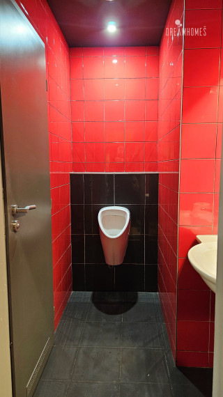 PREDAJ - Výborná lokalita - Obchodný priestor - Podnikanie