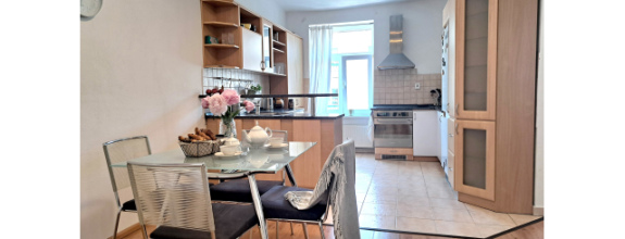 PRENÁJOM - Krásny 2 izbový byt na Medenej ulici - Staré Mesto